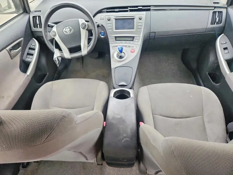 2013 TOYOTA PRIUS TWO  