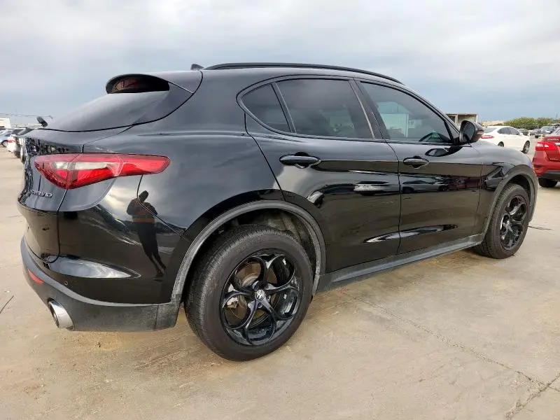 2021 ALFA ROMEO STELVIO SPORT  