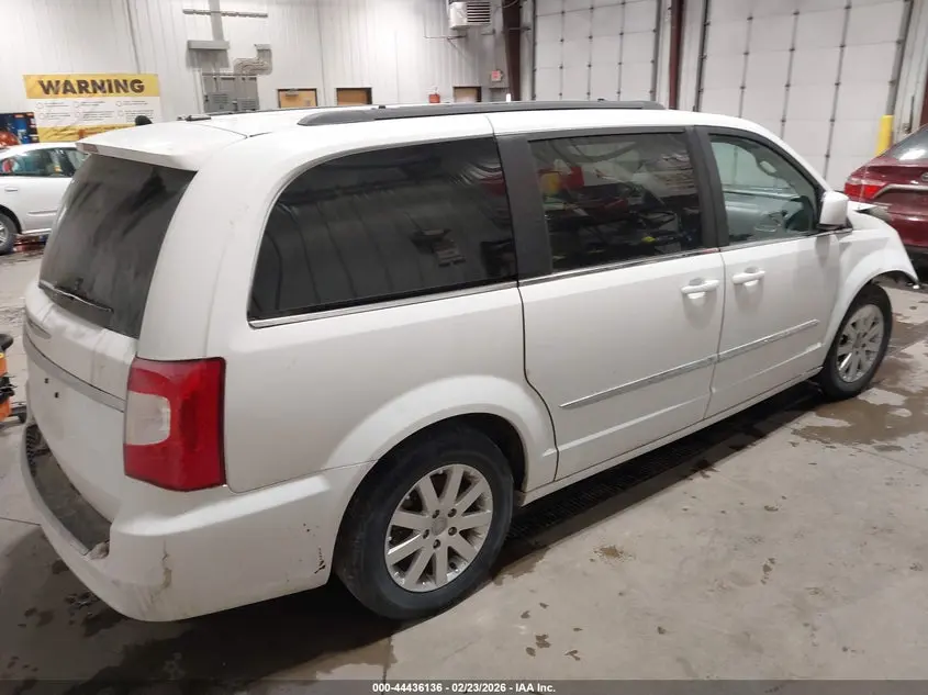 2016 CHRYSLER TOWN & COUNTRY TOURING