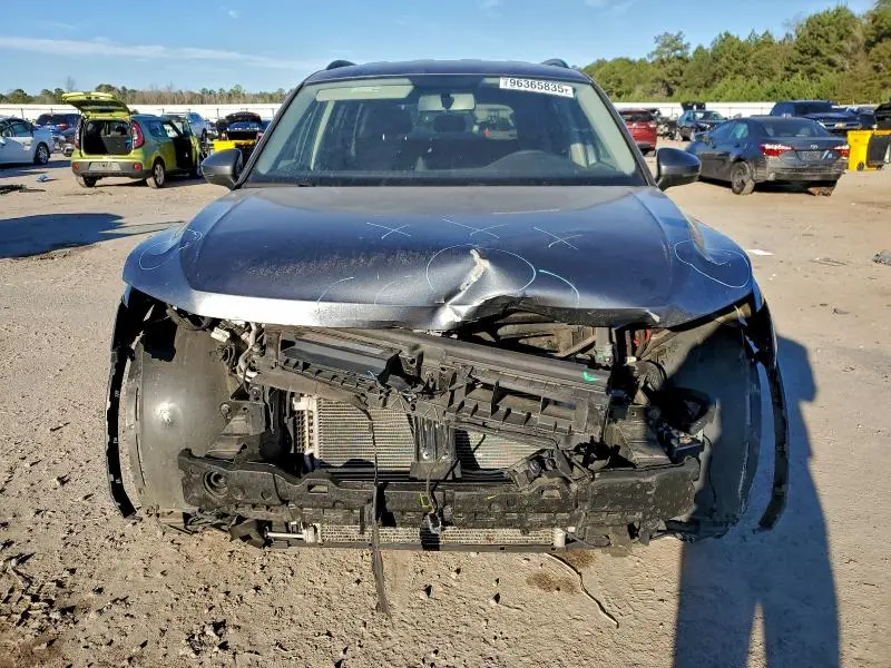 2021 VOLKSWAGEN TIGUAN S  