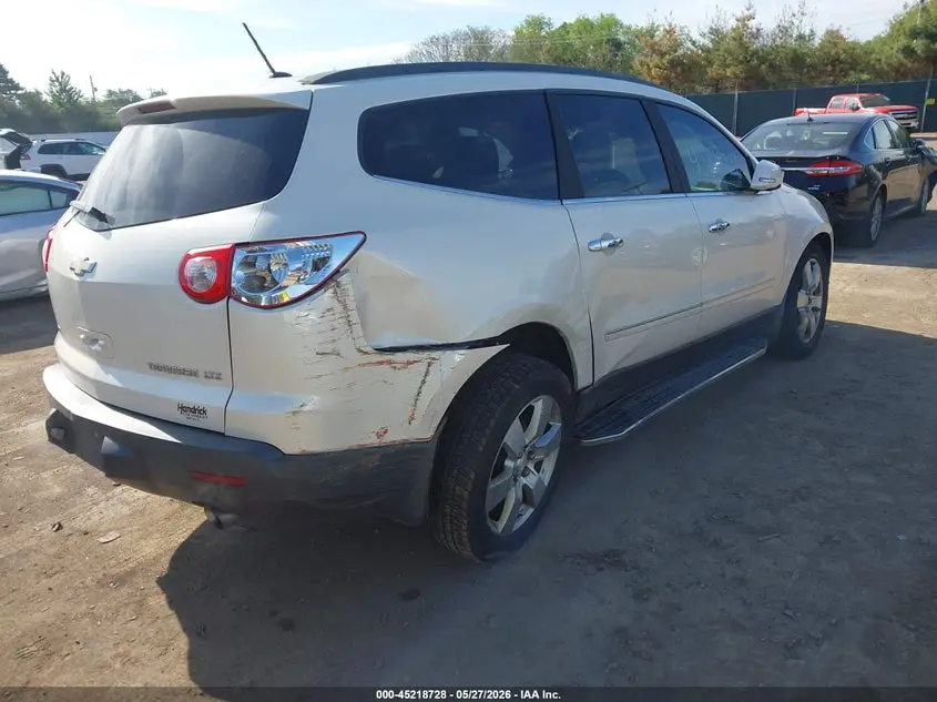 2011 CHEVROLET TRAVERSE LTZ