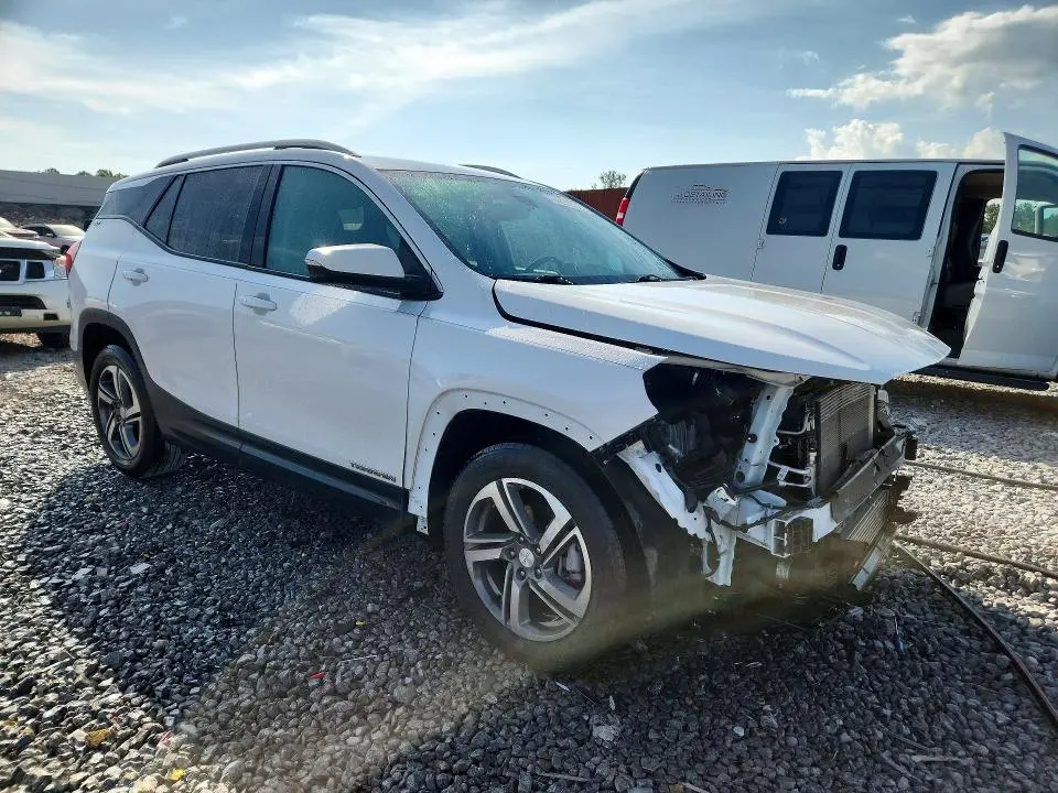 2020 GMC TERRAIN SLT  