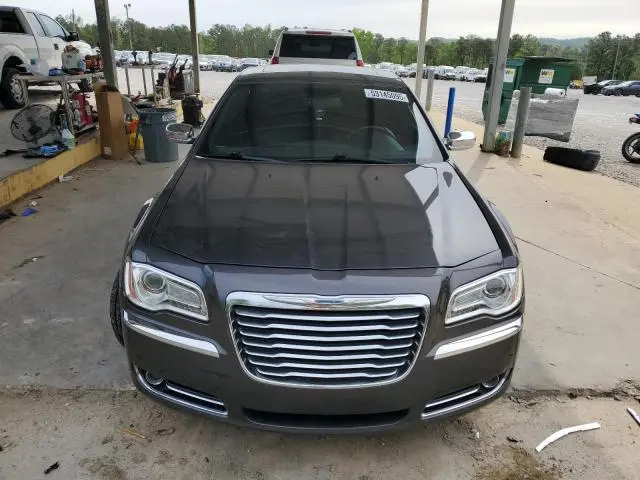 2013 CHRYSLER 300C   