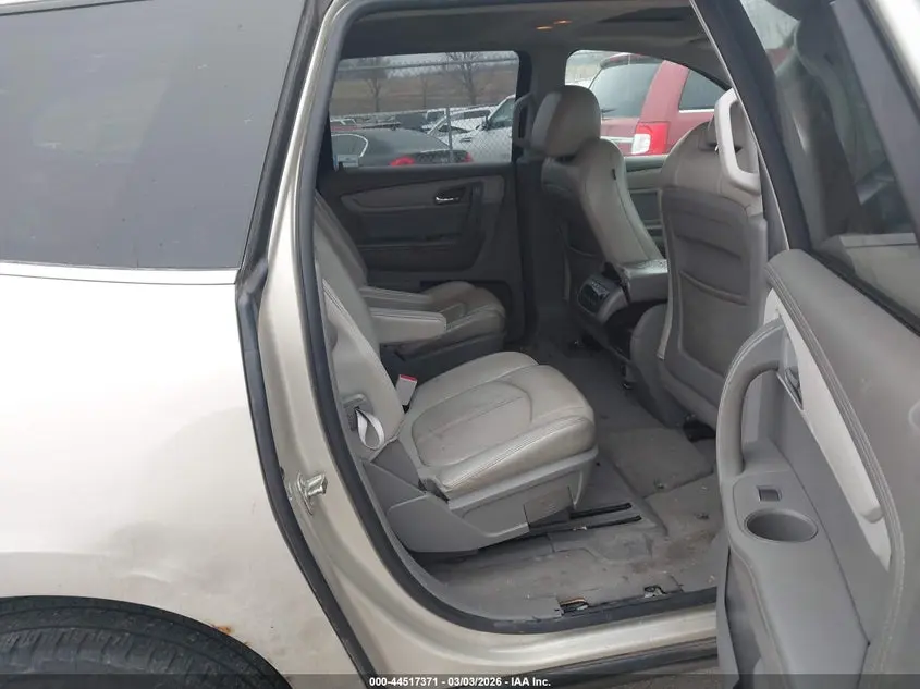 2014 CHEVROLET TRAVERSE 2LT