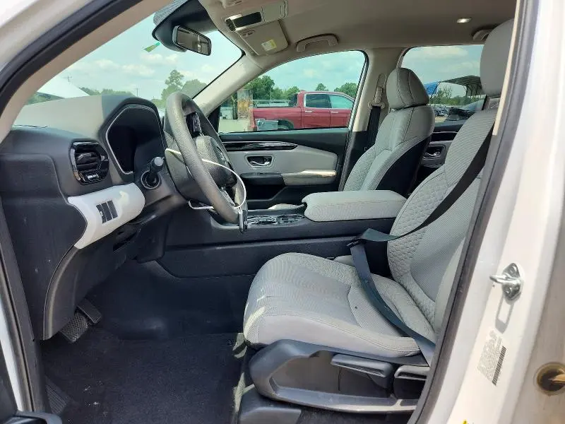 2023 HONDA PILOT LX  