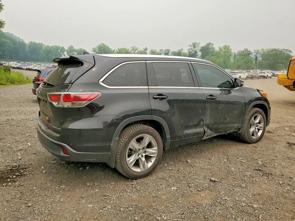 2015 TOYOTA HIGHLANDER LIMITED  