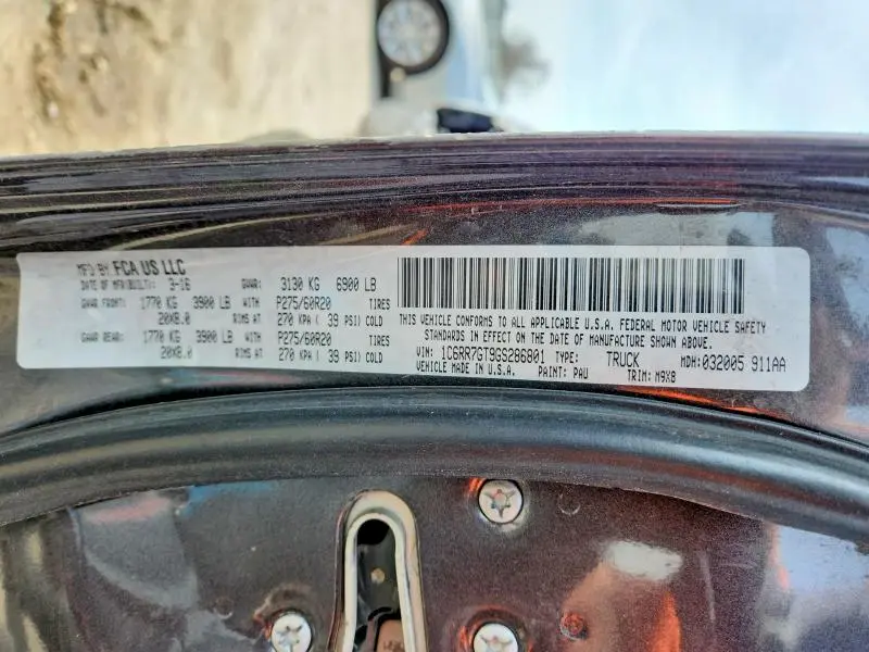 2016 RAM 1500 SLT  