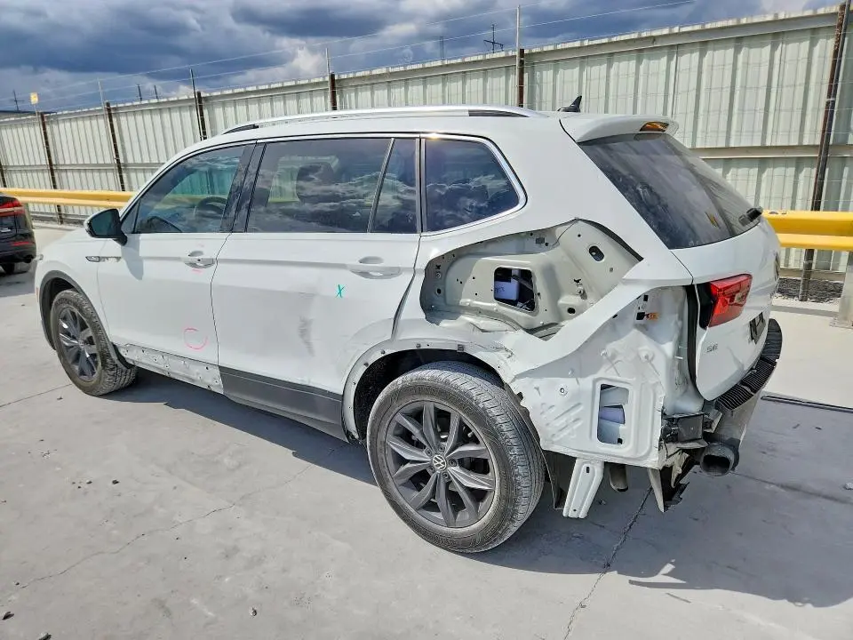 2024 VOLKSWAGEN TIGUAN SE  