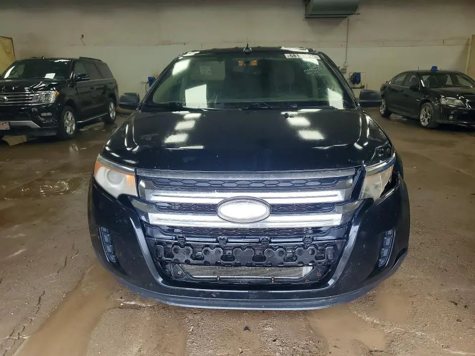 2011 FORD EDGE SE  