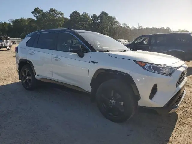 2020 TOYOTA RAV4 XSE