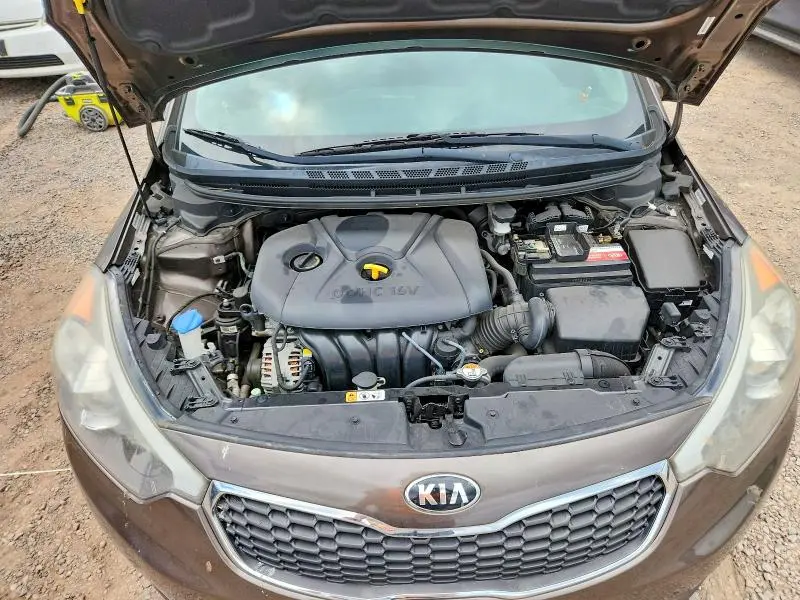 2015 KIA FORTE LX  