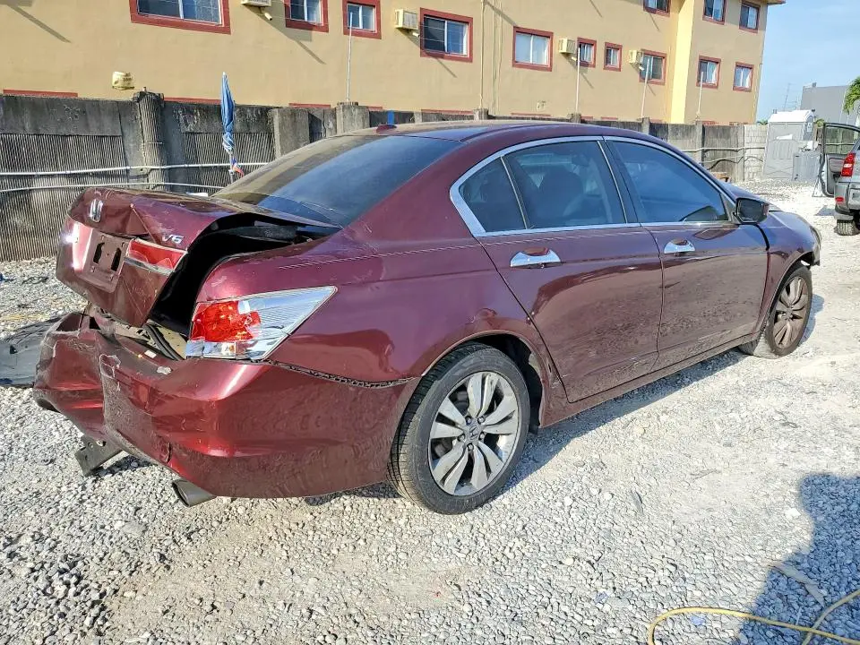 2011 HONDA ACCORD EXL  
