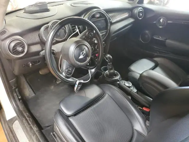 2015 MINI COOPER S  