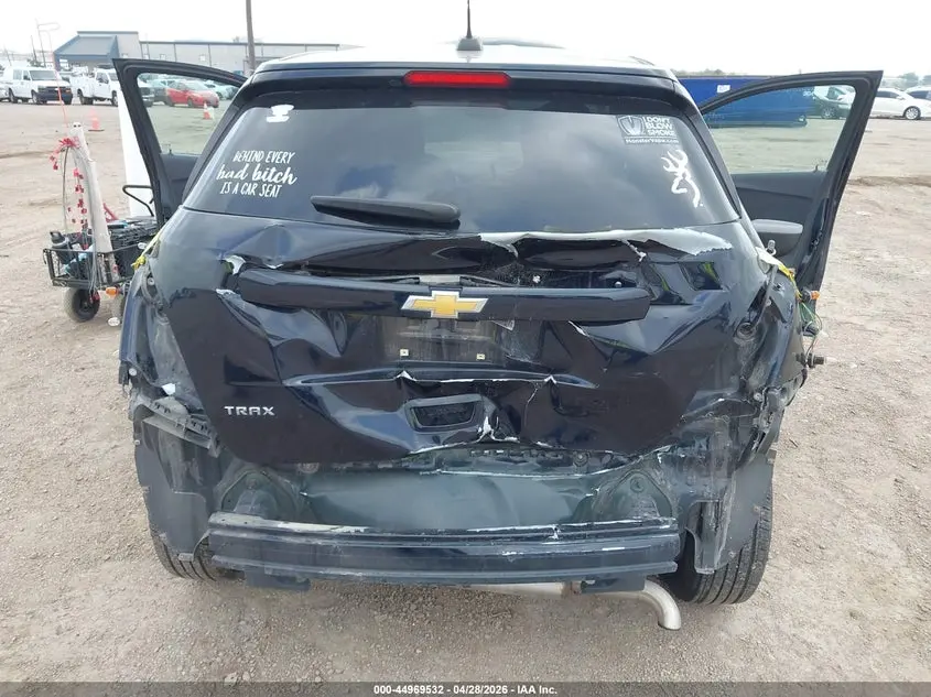 2021 CHEVROLET TRAX FWD LS