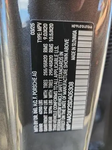 2025 PORSCHE CAYENNE   