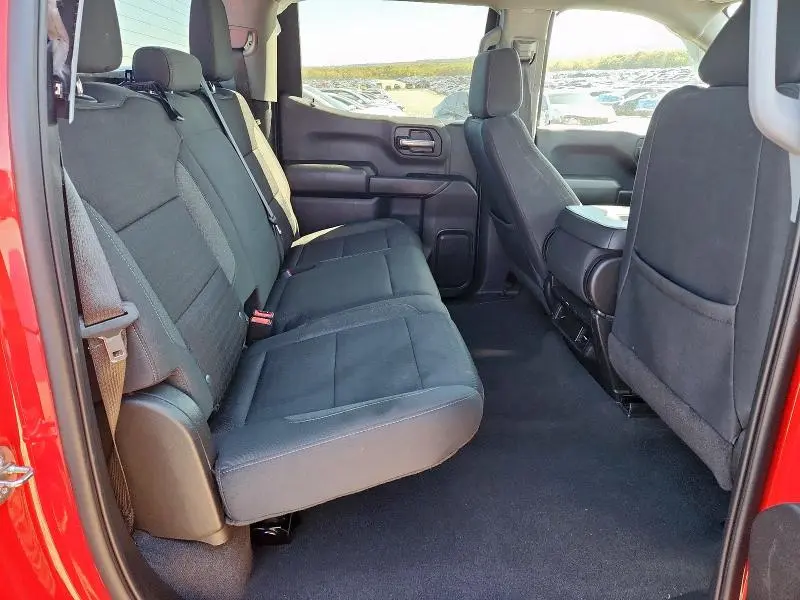 2023 CHEVROLET SILVERADO C1500 CUSTOM  