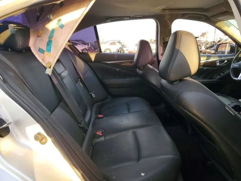 2019 INFINITI Q50 LUXE  