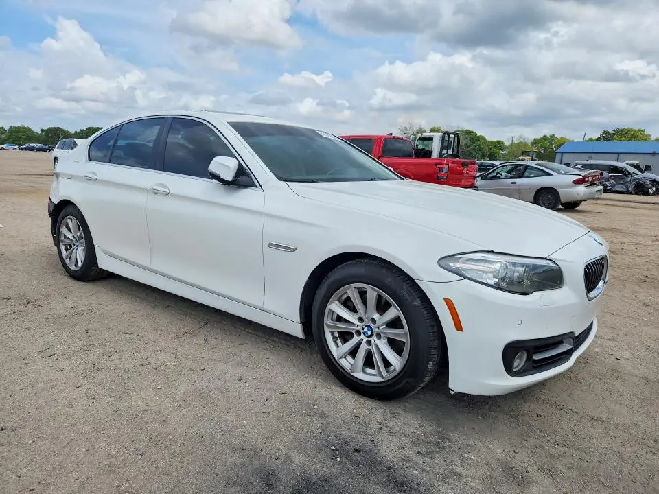 2015 BMW 528 I  