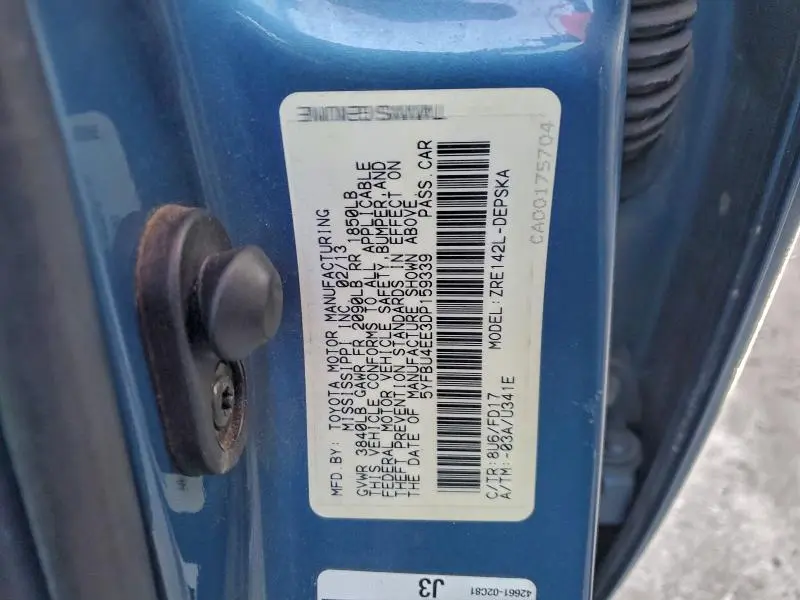 2013 TOYOTA COROLLA BASE  