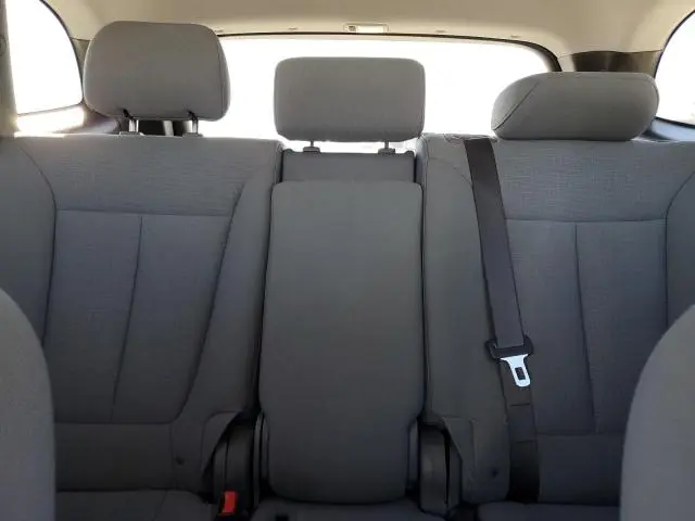 2010 HYUNDAI SANTA FE GLS  