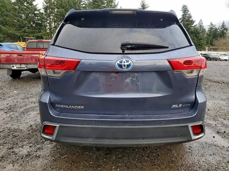2019 TOYOTA HIGHLANDER HYBRID LIMITED  