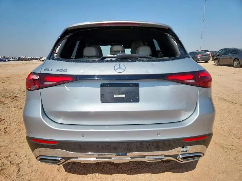 2025 MERCEDES-BENZ GLC 300  