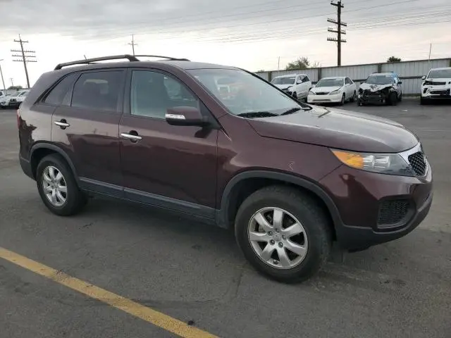 2013 KIA SORENTO LX