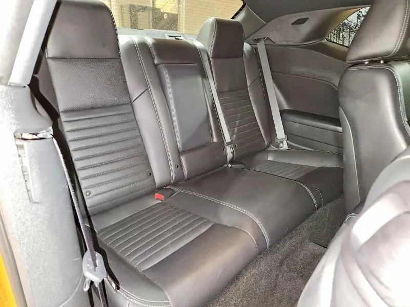 2011 DODGE CHALLENGER R  