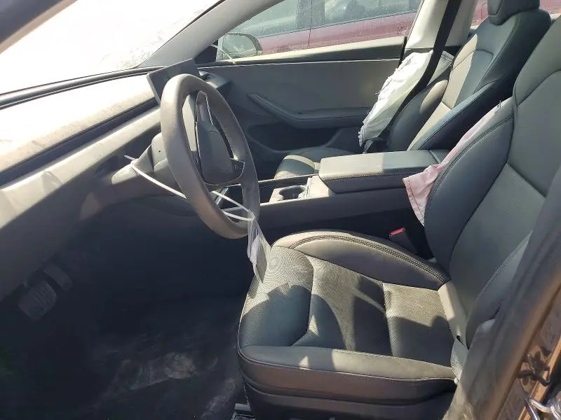 2024 TESLA MODEL 3   