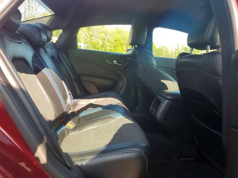 2016 CHRYSLER 200 S  