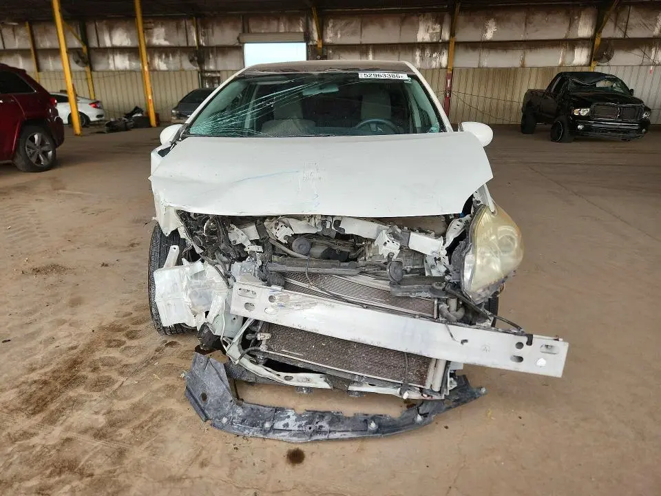 2013 TOYOTA PRIUS THREE  