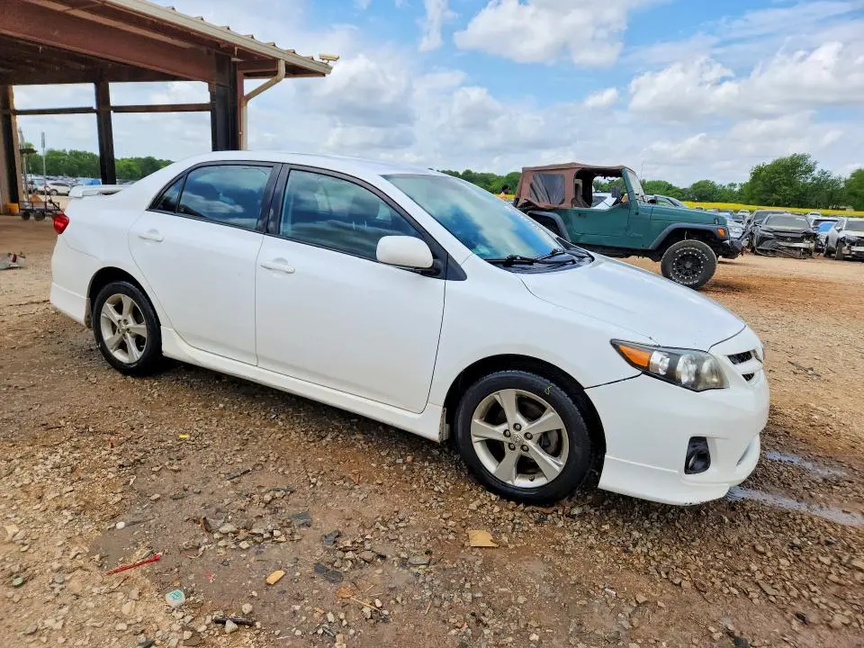 2011 TOYOTA COROLLA S  