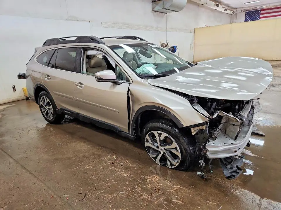 2020 SUBARU OUTBACK LIMITED  