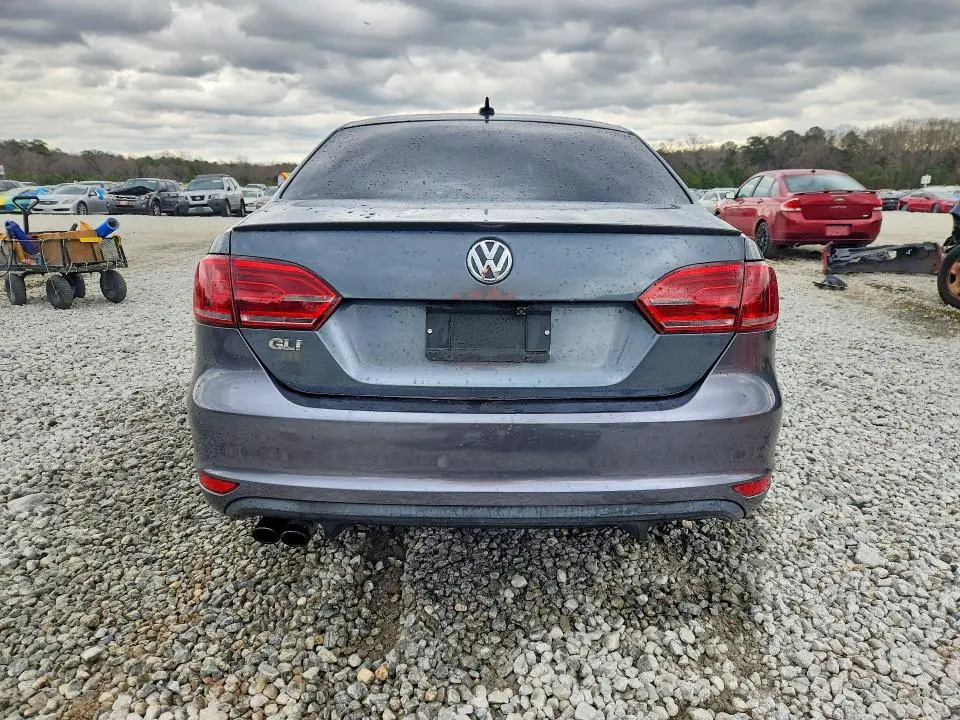 2013 VOLKSWAGEN JETTA GLI  