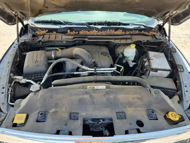 2013 RAM 1500 SLT  