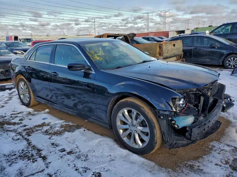 2018 CHRYSLER 300 TOURING  