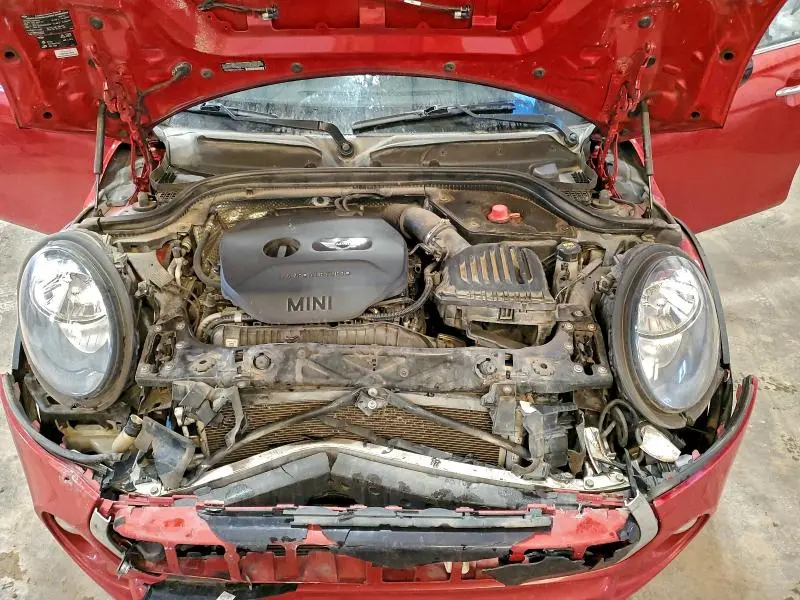 2016 MINI COOPER S  