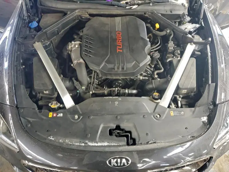 2018 KIA STINGER GT2  