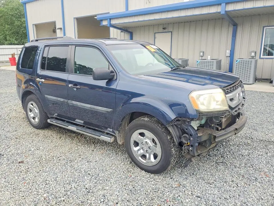 2011 HONDA PILOT LX  