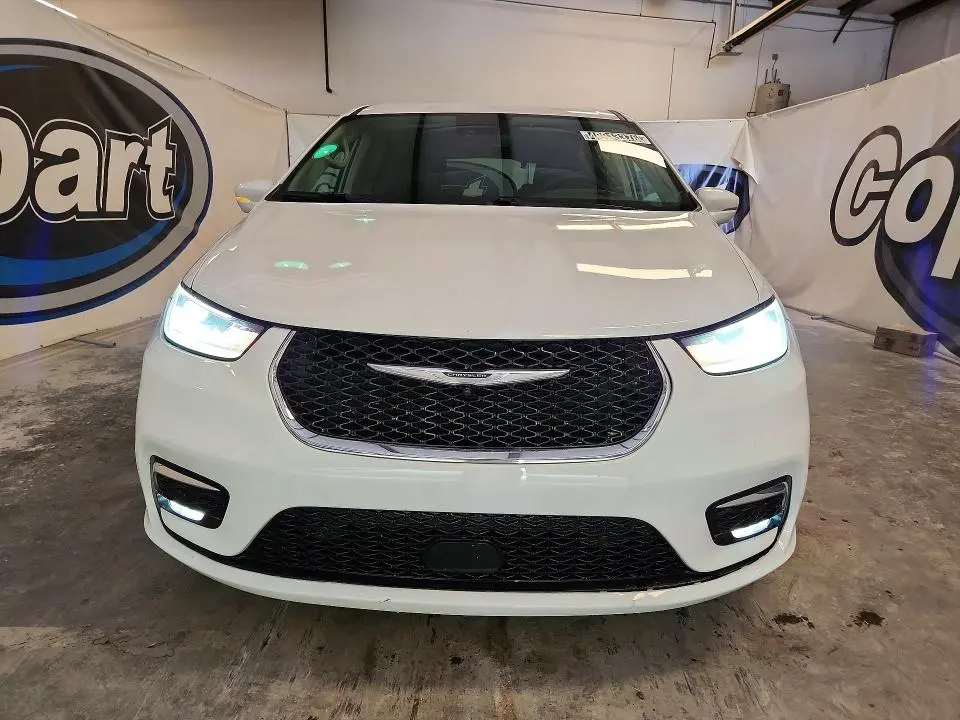 2022 CHRYSLER PACIFICA HYBRID TOURING L  