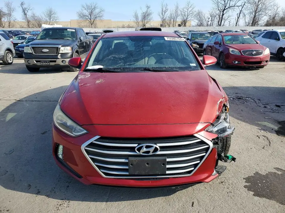 2017 HYUNDAI ELANTRA SE  