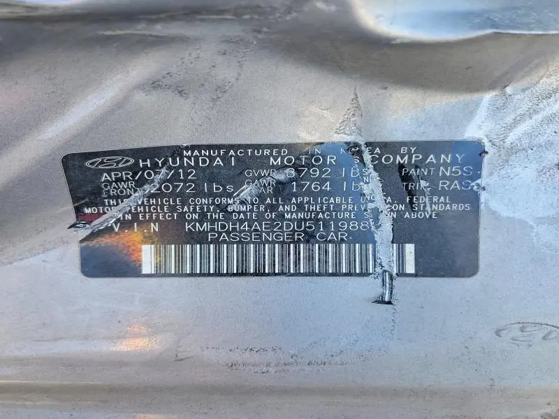 2013 HYUNDAI ELANTRA GLS  