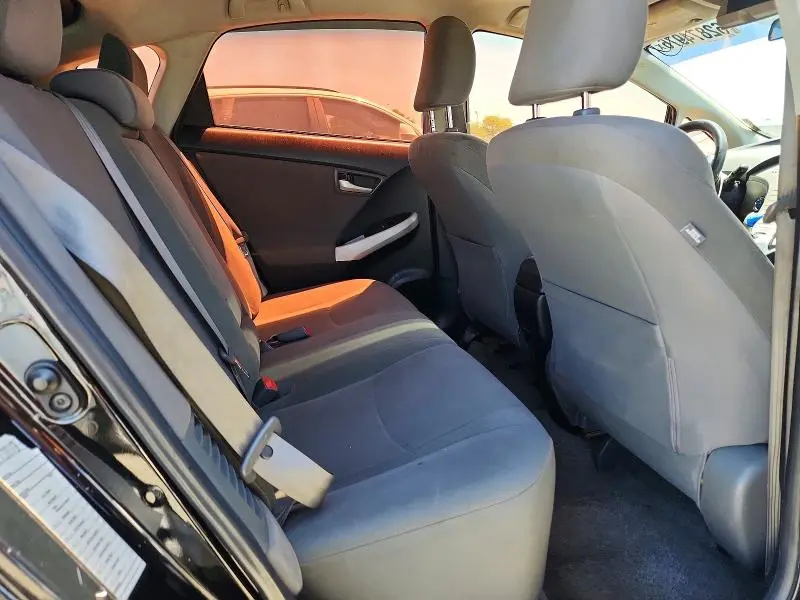 2013 TOYOTA PRIUS TWO  