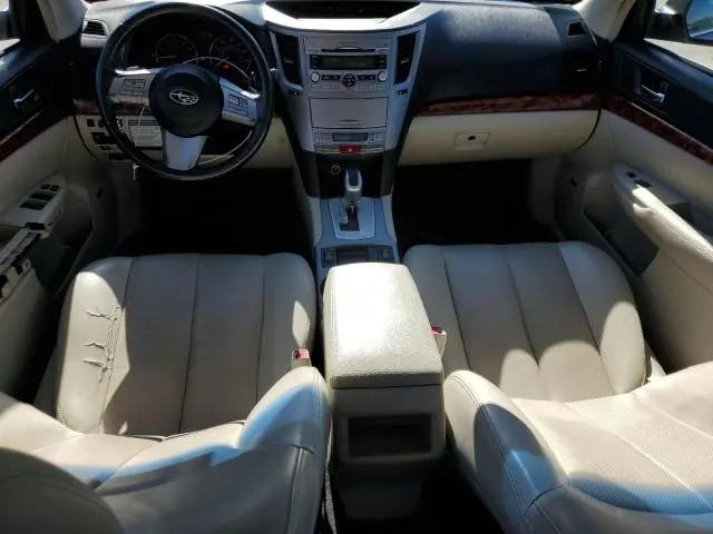 2010 SUBARU LEGACY 2.5I LIMITED  