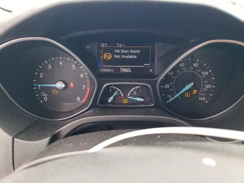 2016 FORD FOCUS SE  