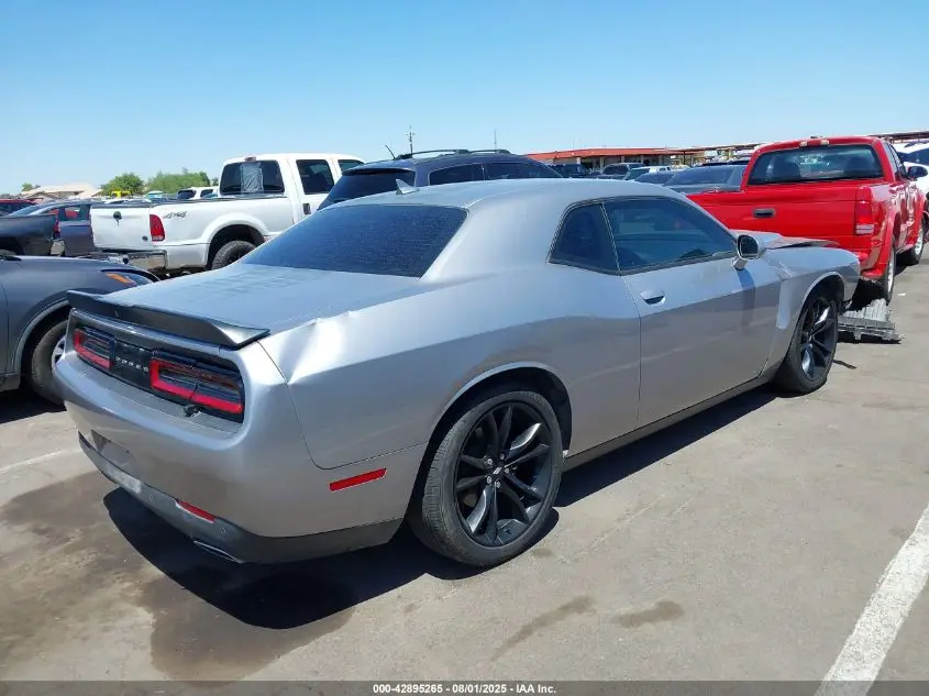 2017 DODGE CHALLENGER SXT
