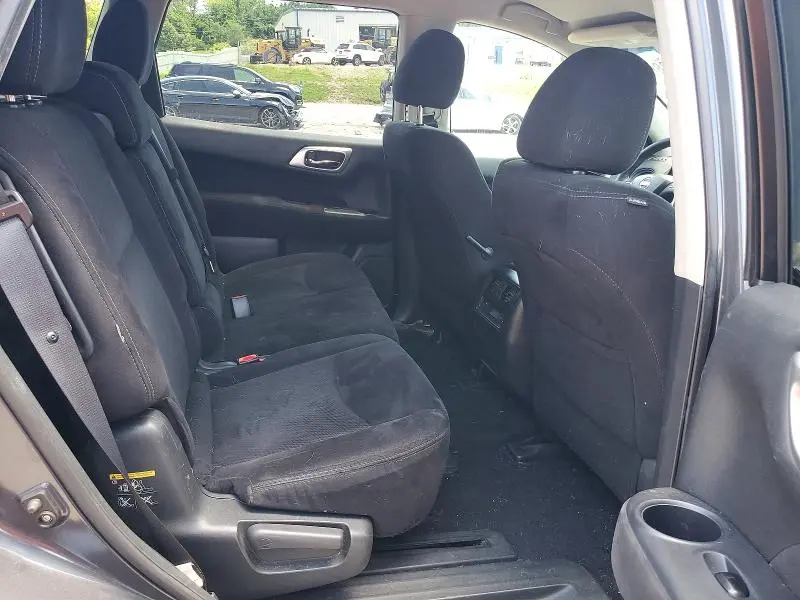 2014 NISSAN PATHFINDER S  