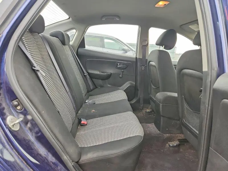 2010 HYUNDAI ELANTRA GLS  
