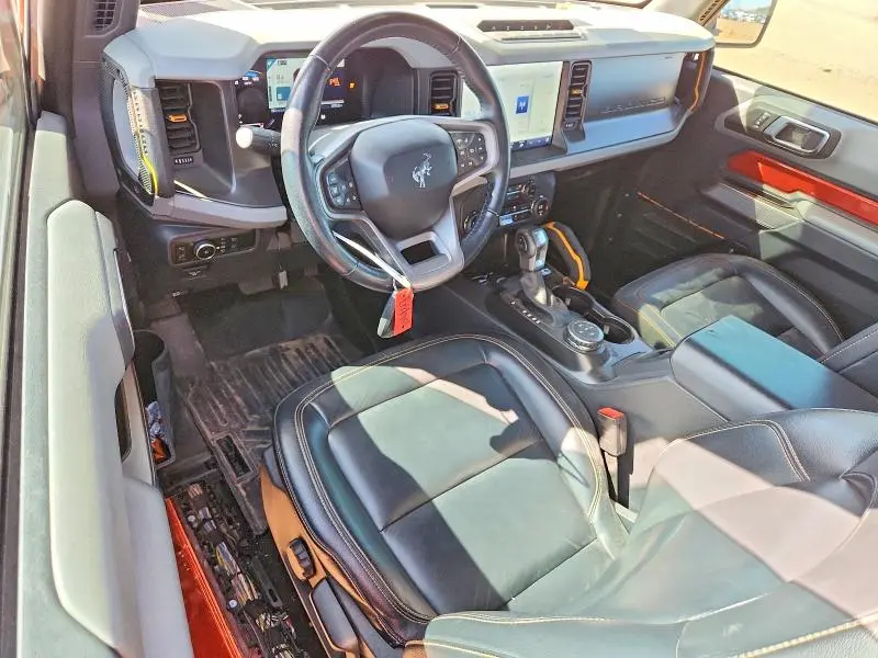 2023 FORD BRONCO BASE  