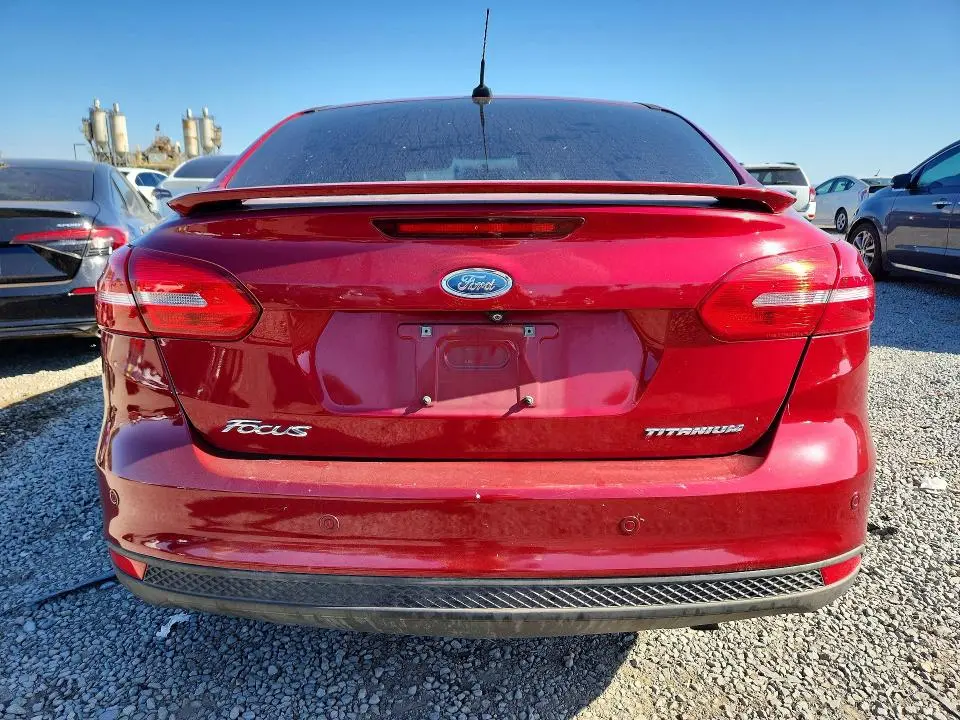 2016 FORD FOCUS TITANIUM  